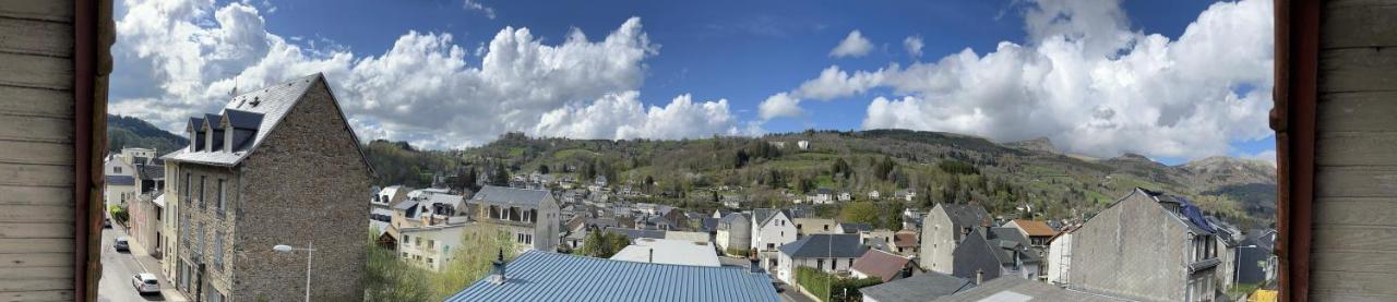 Villa La Butte La Bourboule Buitenkant foto